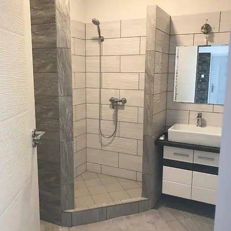 Reva Apartment