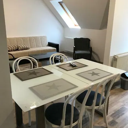 Reva Apartment *